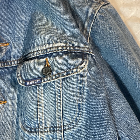Vintage Blue Denim Jacket with Quilted Lining - Picture 4 of 9